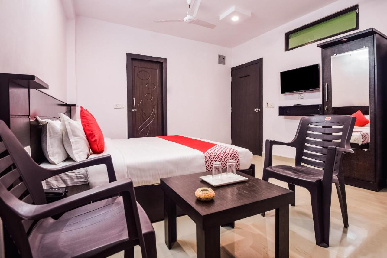 Oyo 23296 Hotel Quality Time อุเดเปอร์ ภายนอก รูปภาพ