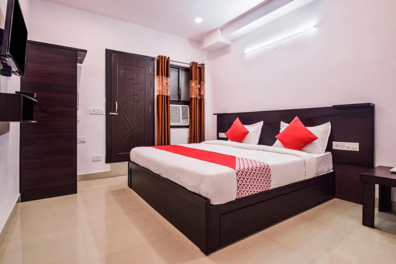 Oyo 23296 Hotel Quality Time อุเดเปอร์ ภายนอก รูปภาพ