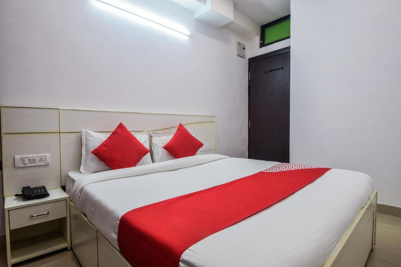 Oyo 23296 Hotel Quality Time อุเดเปอร์ ภายนอก รูปภาพ
