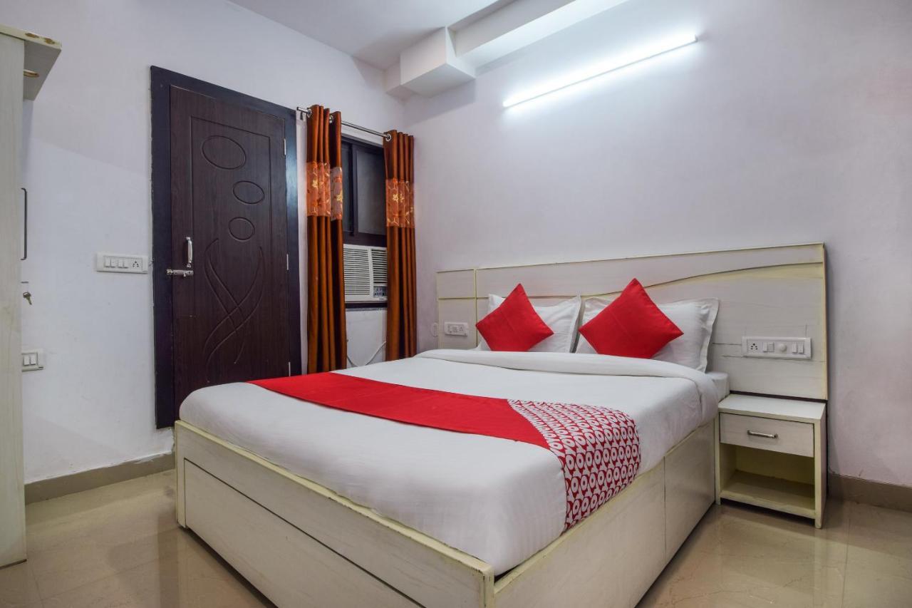 Oyo 23296 Hotel Quality Time อุเดเปอร์ ภายนอก รูปภาพ